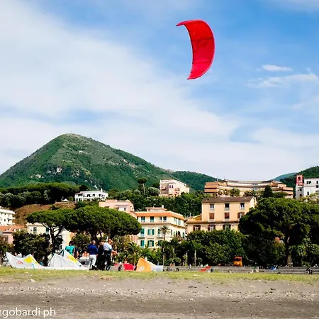 Il Timone Couette-café