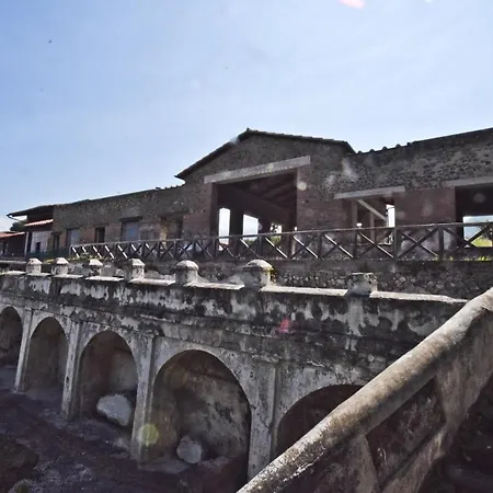 Il Timone Oda ve Kahvaltı Castellammare di Stabia